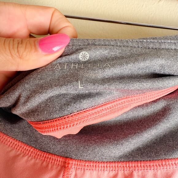 Athleta Coral + Grey Track This Perforated Lined Shorts - Large - Picture 3 of 7